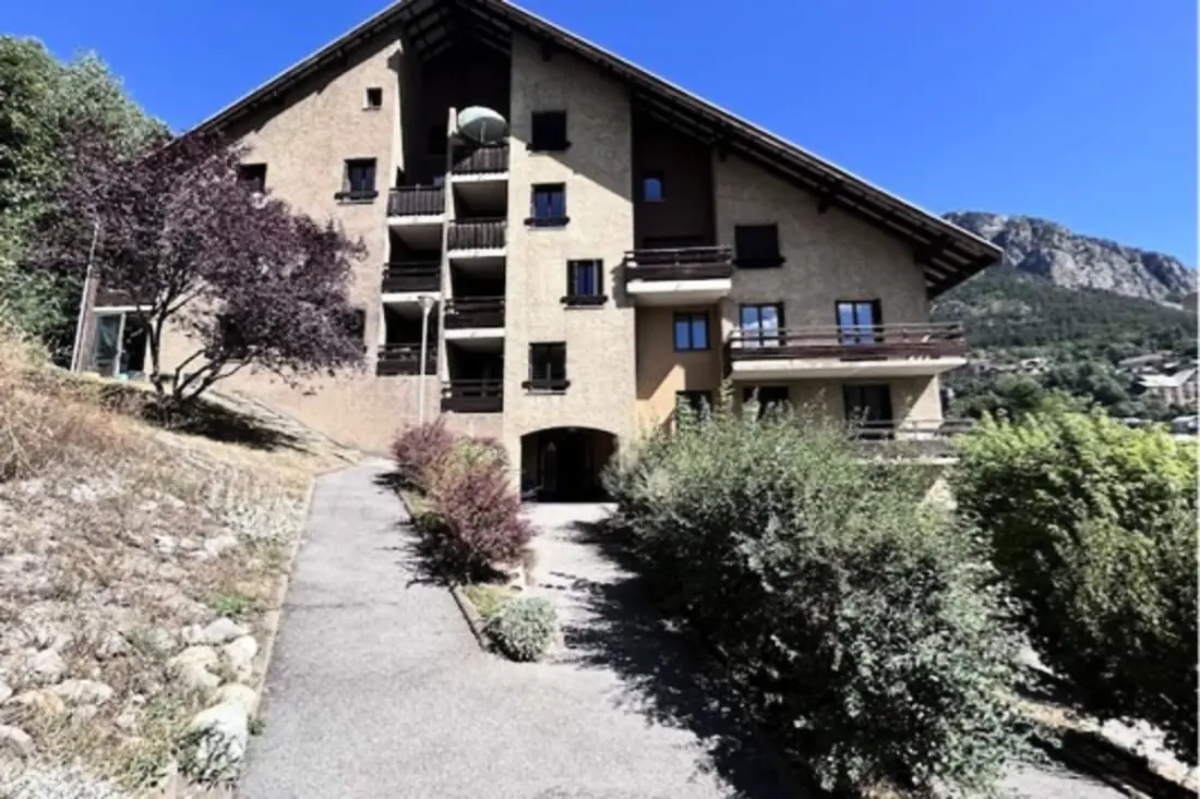 Appartement Spacieux à Briançon Pour 10 Personnes