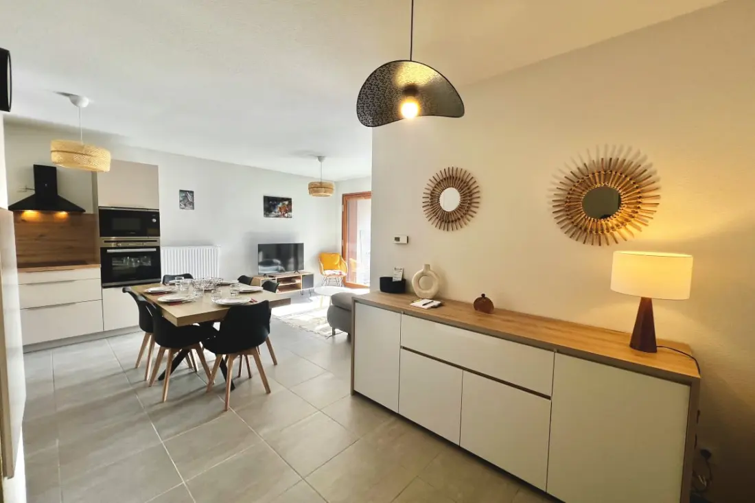 Appartement T3 Avec Balcon à Briançon