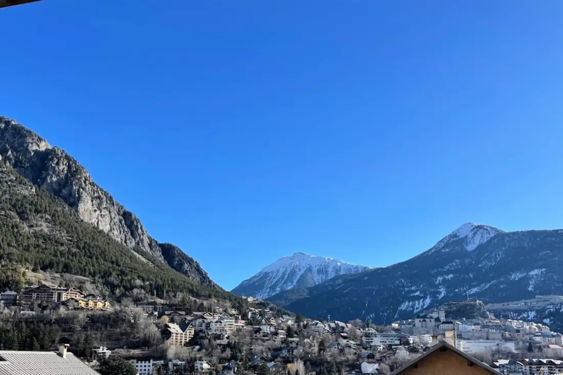 Beau Studio Avec Vue Magnifique