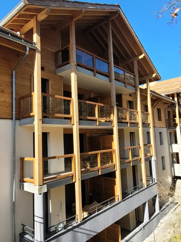 Appt Neuf Au Pied Des Pistes Avec Parking Privé