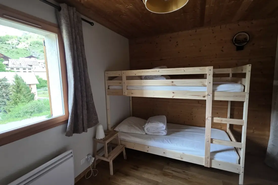 Maison De 83 M² Située à Cervières