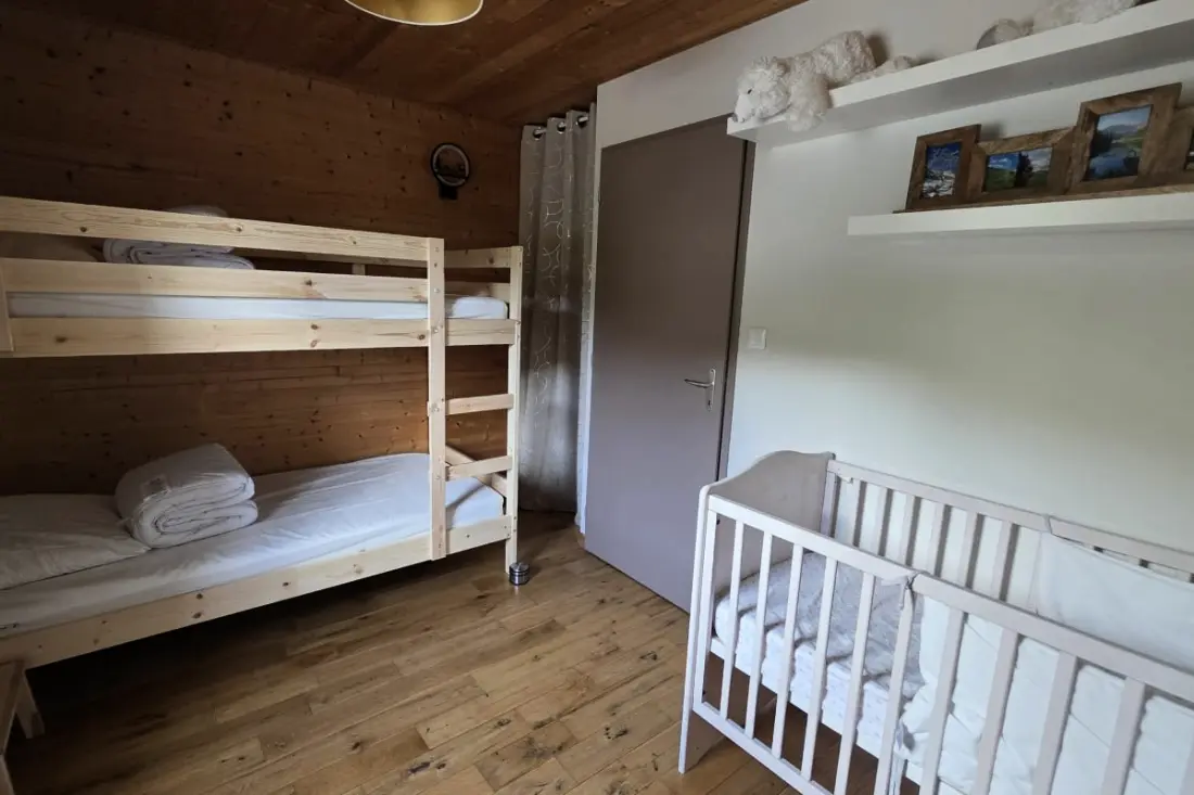 Maison De 83 M² Située à Cervières