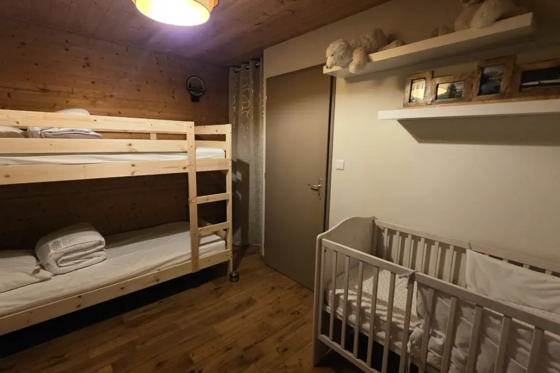 Maison De 83 M² Située à Cervières