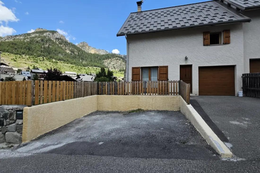 Maison De 83 M² Située à Cervières