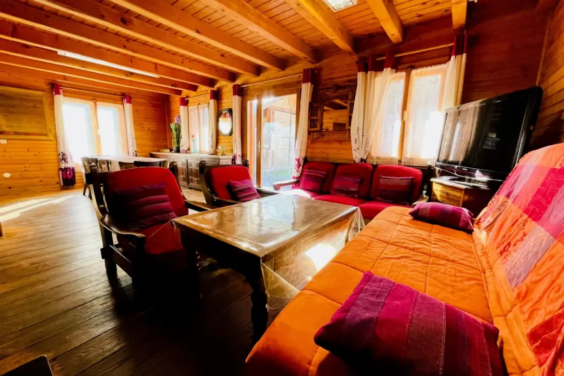 Beau Chalet Proche Du Centre De Briançon