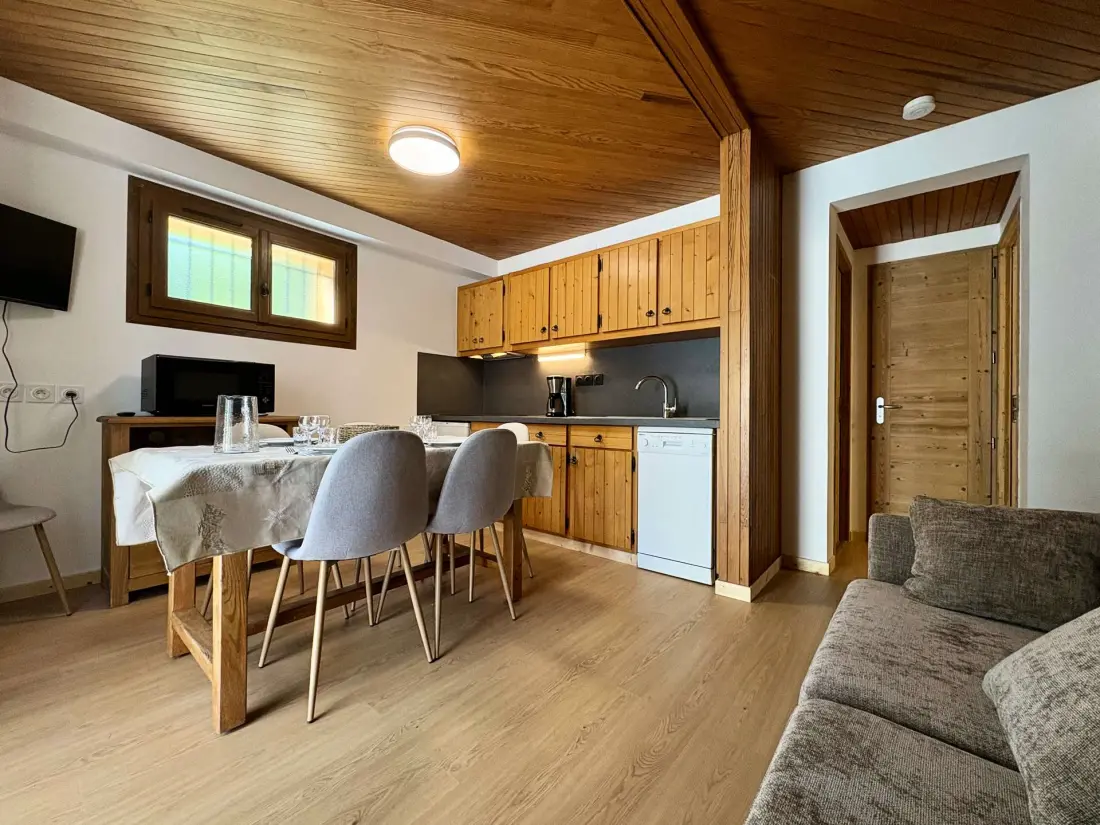Résidence Appt Dans Maison 756 Rue De La Guisane 1