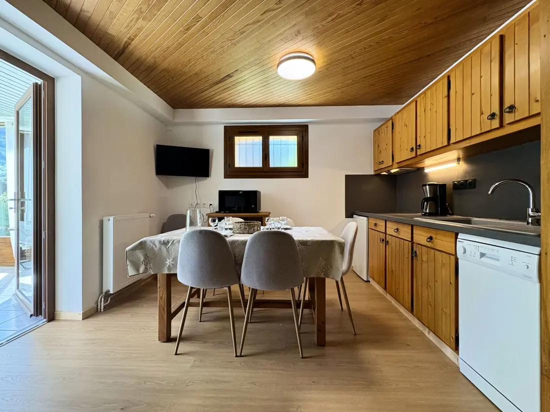 Résidence Appt Dans Maison 756 Rue De La Guisane 1