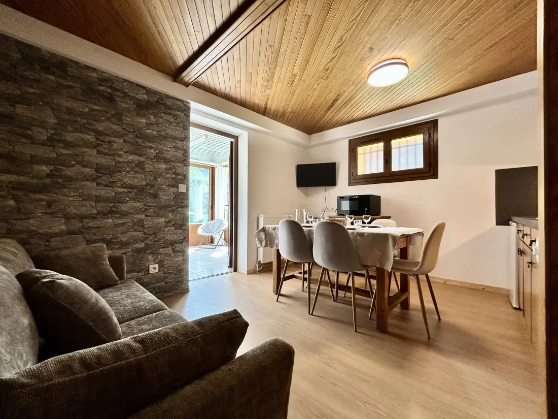 Résidence Appt Dans Maison 756 Rue De La Guisane 1