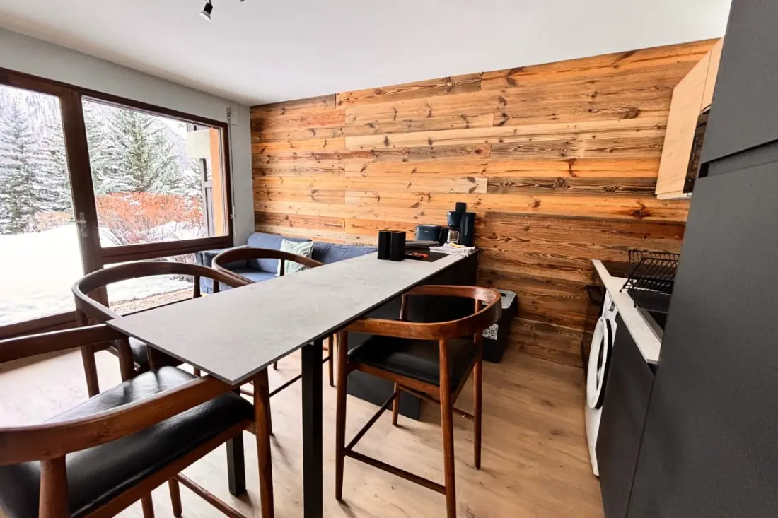 Appartement Vue Montagne Au Monêtier-les-bains