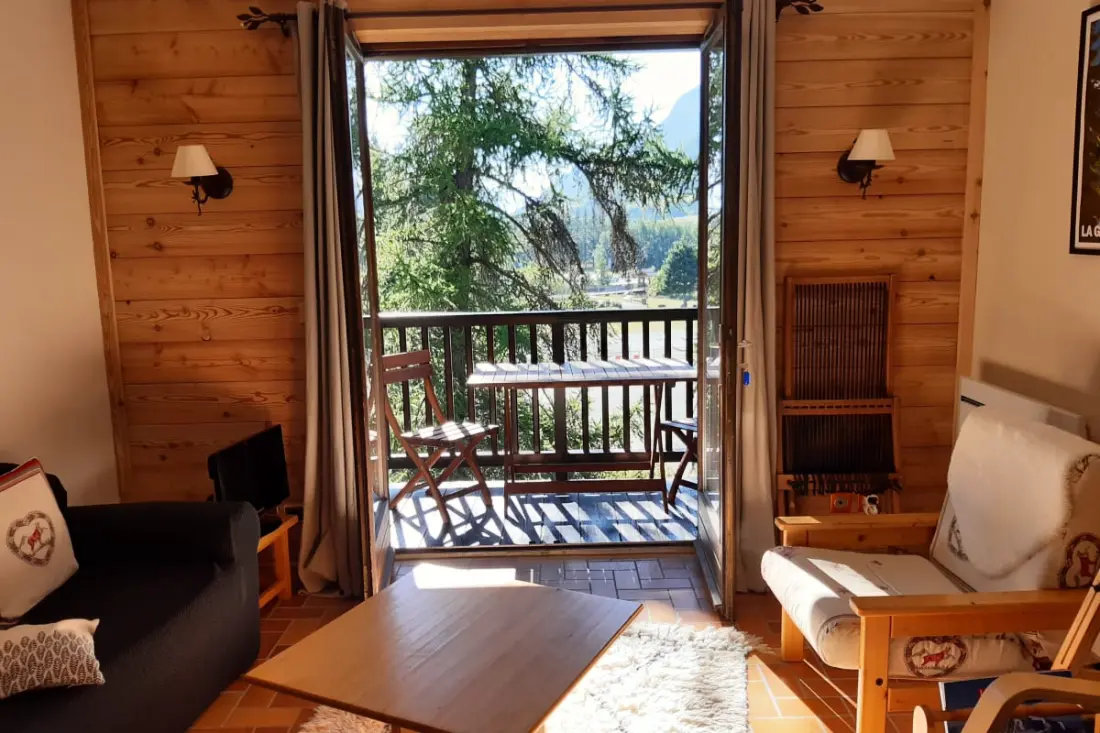 Appt Familial Face Aux Grands Bains Avec Balcon