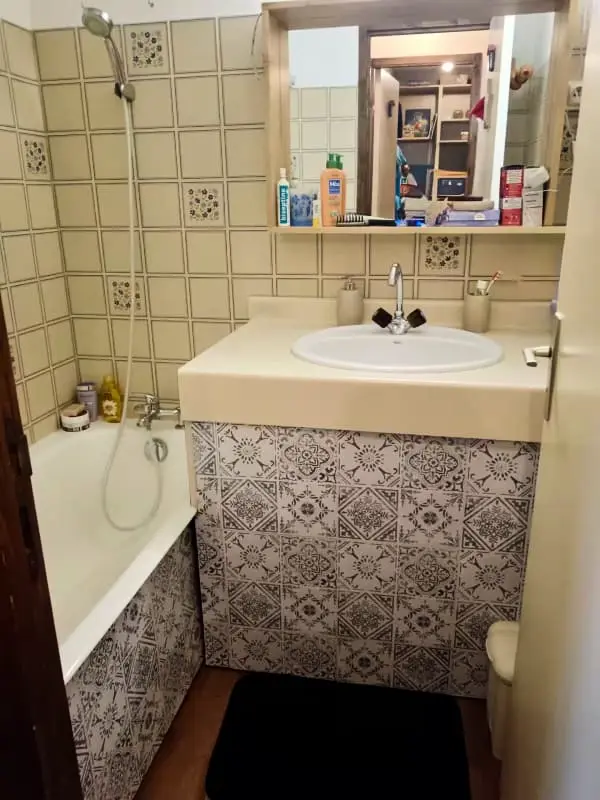 Charmant Appartement Avec Jardin Et Parking Privé
