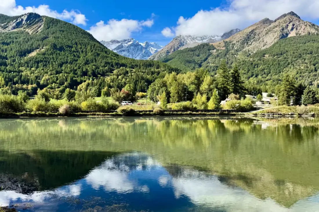 Charmant Appartement Avec Jardin Et Parking Privé