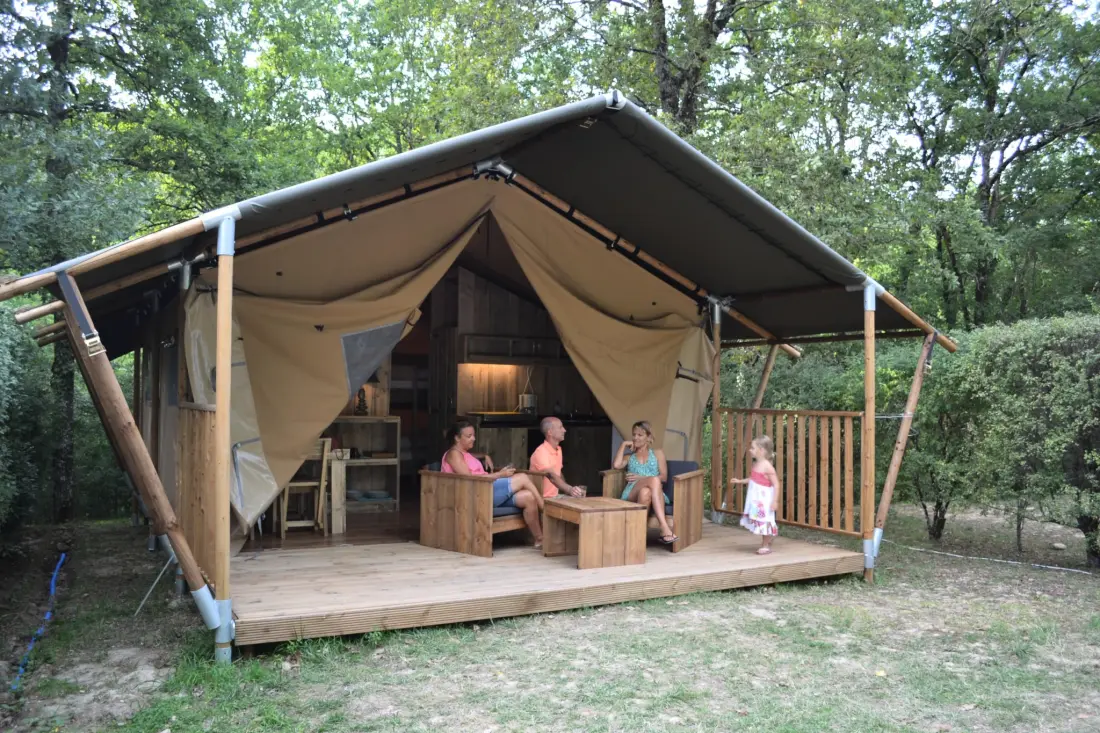 Camping  de Rousieux 4 étoiles★★★★