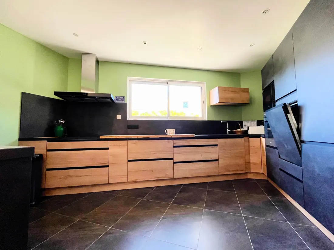 Maison de Vacances Sete 325