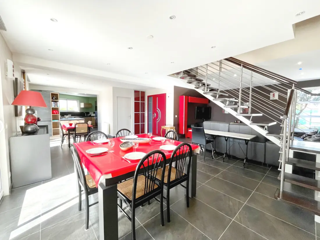 Maison de Vacances Sete 325
