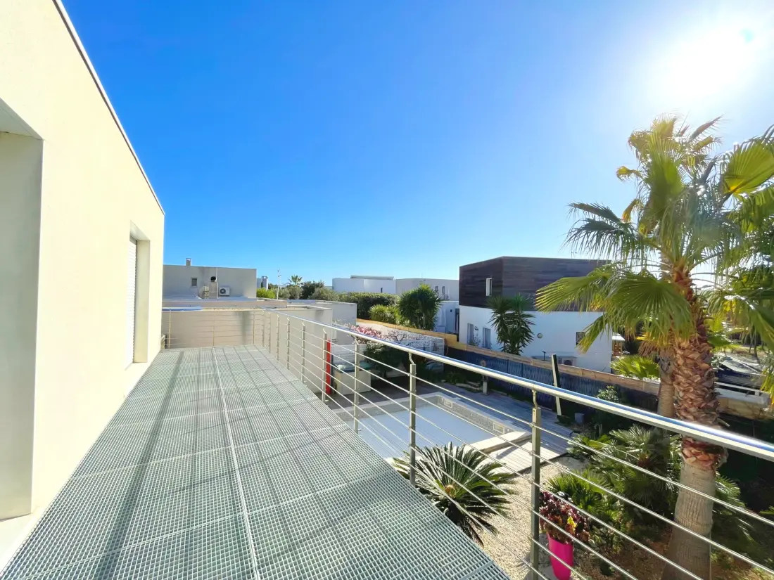 Maison de Vacances Sete 325