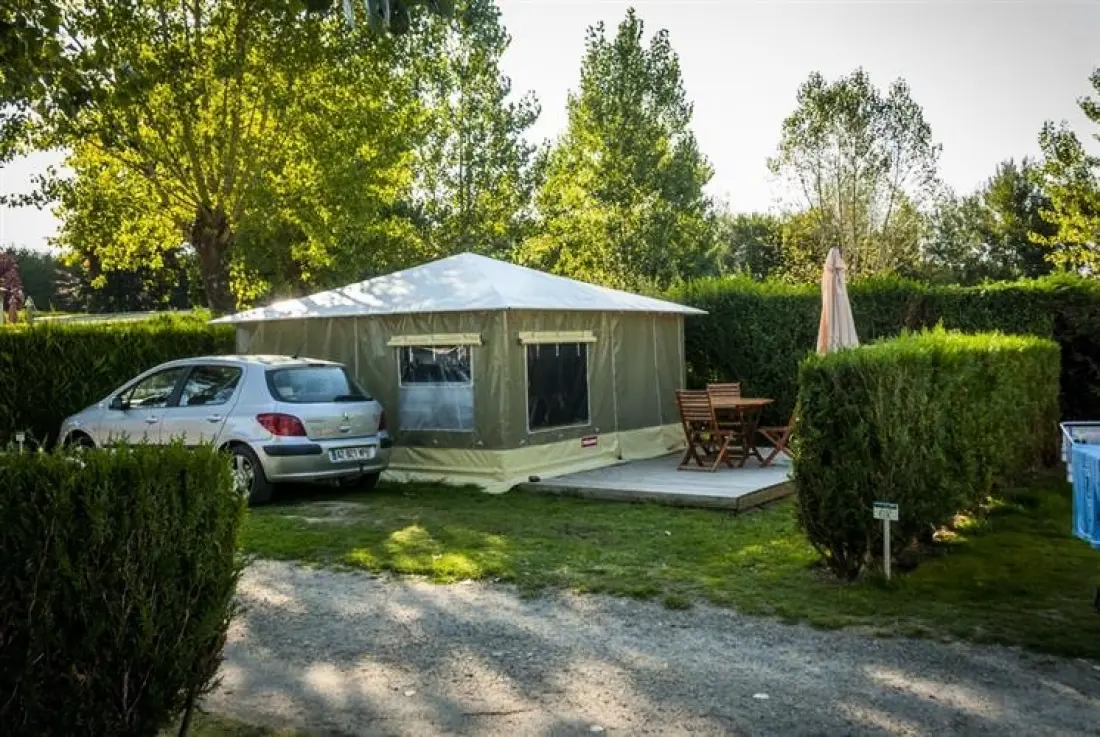 Camping LES CALQUIERES 5 étoiles★★★★★