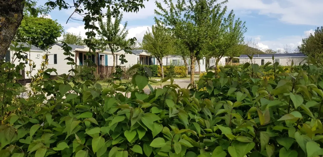 Camping LES CALQUIERES 5 étoiles★★★★★