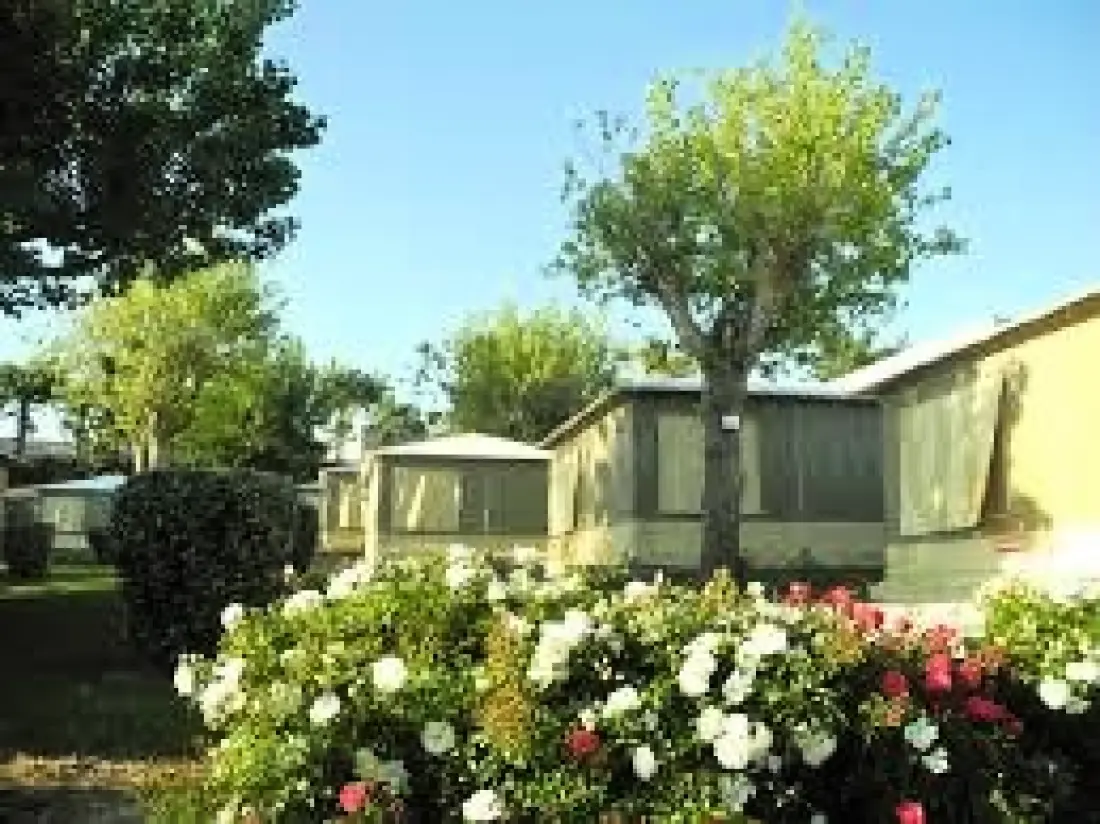Camping LES CALQUIERES 5 étoiles★★★★★