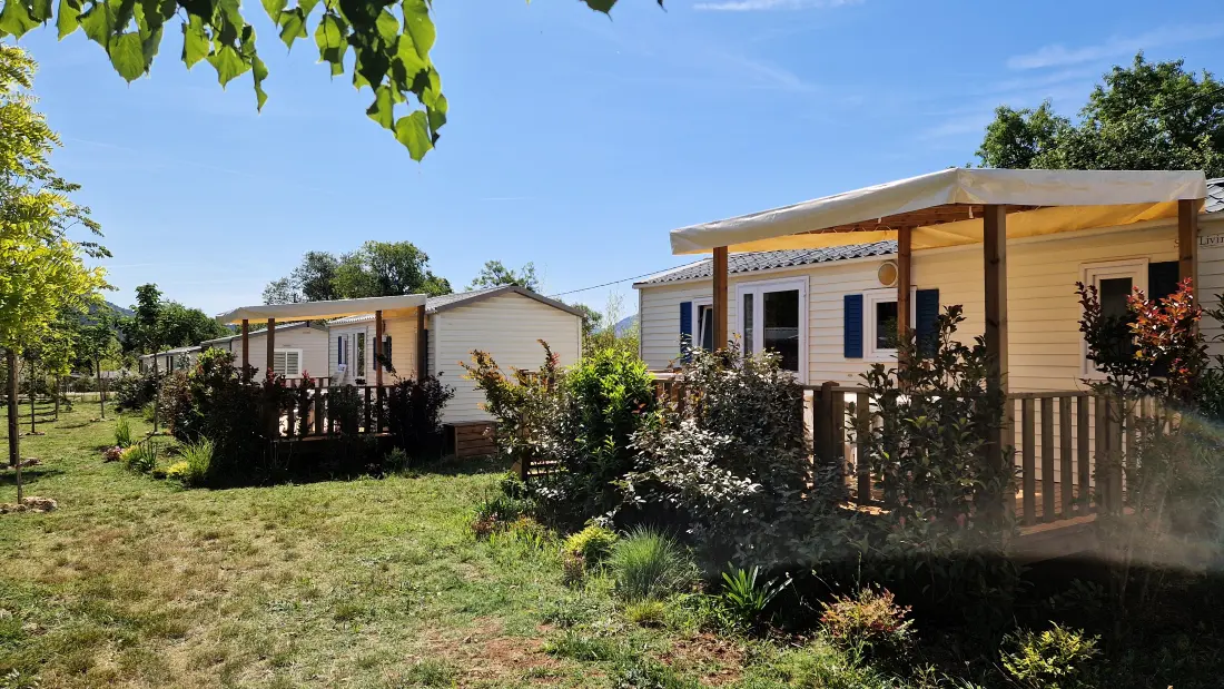 Camping Ushuaïa Villages La Roudelière 3 étoiles★★★