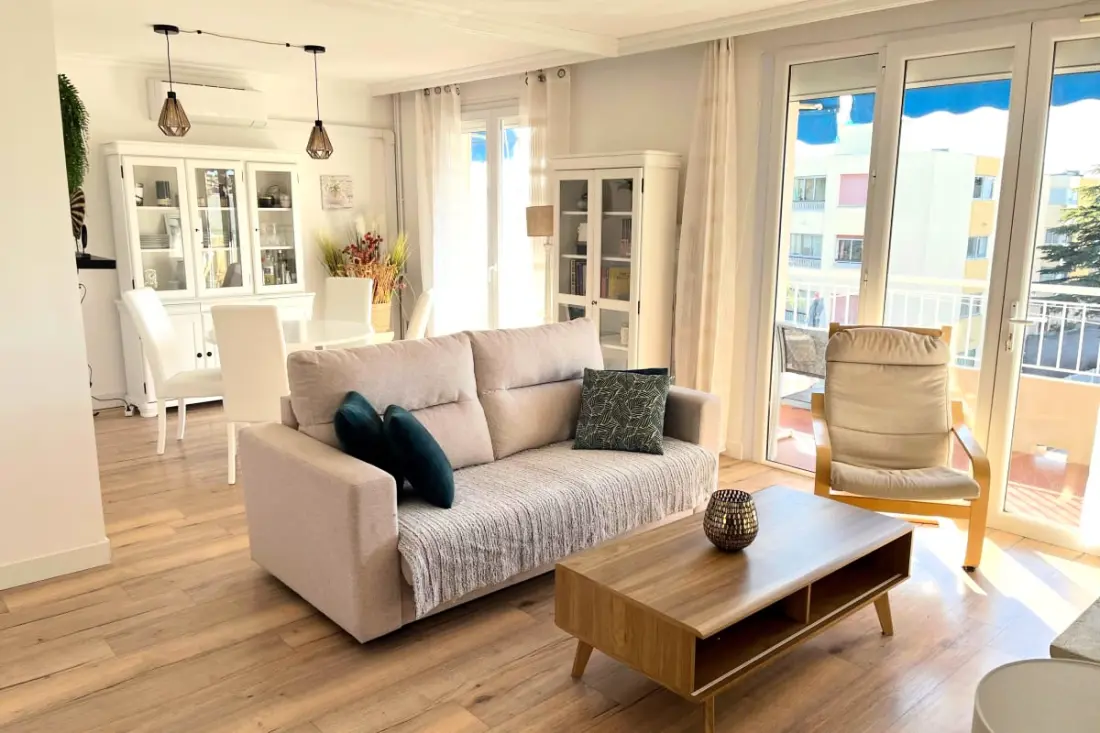 Appartement T3 Avec Balcon Proche De La Mer