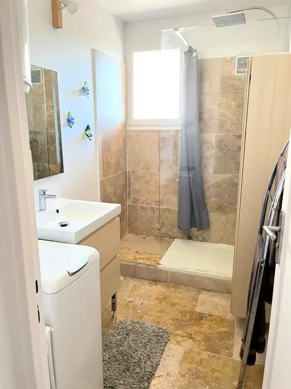 Appartement T3 Avec Balcon Proche De La Mer
