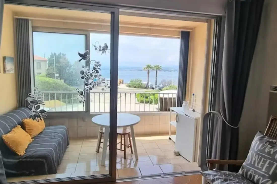 Studio De 30m² Avec Jolie Vue Sur La Mer