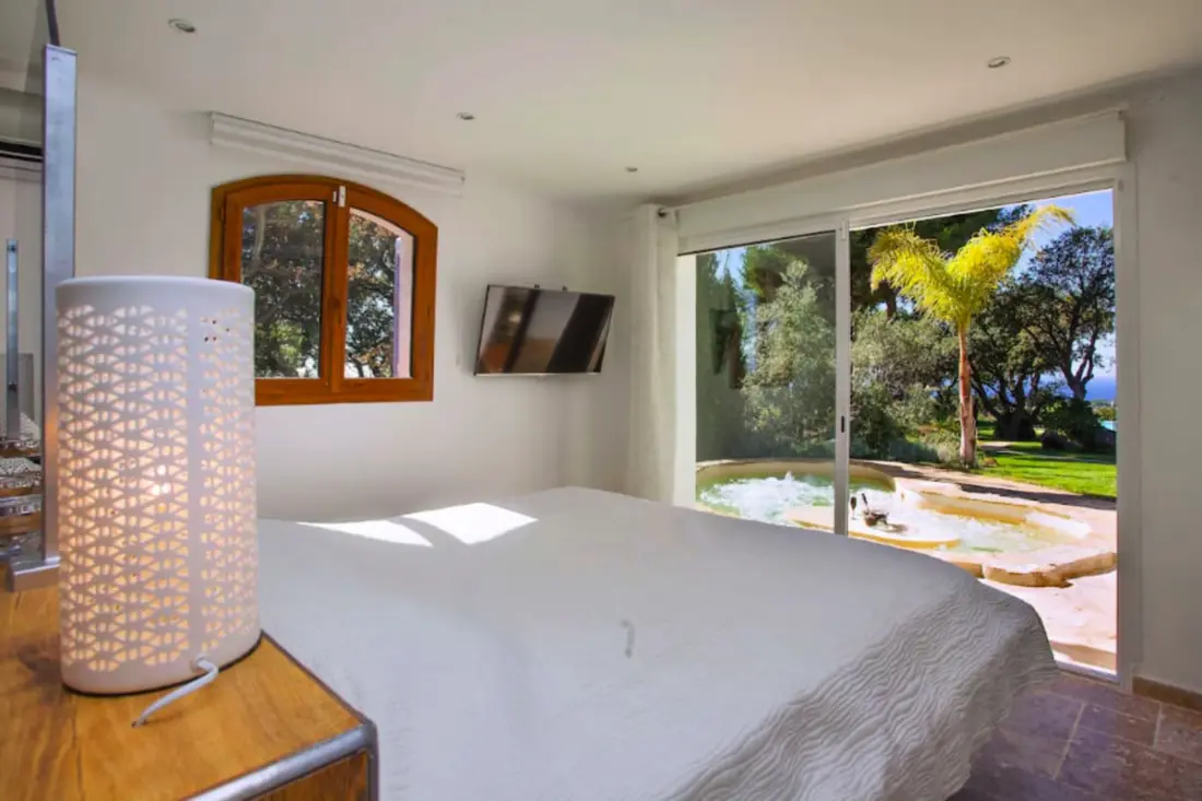 Villa De Luxe Avec Piscine Et Jacuzzi Vue Mer