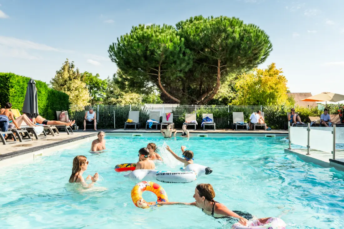 Camping Paradis l'Arada Parc 4 étoiles★★★★