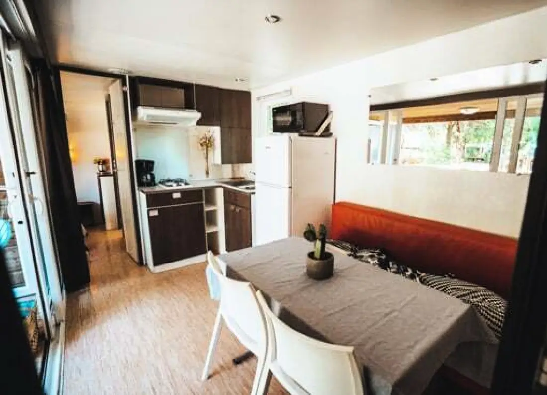 Nicoll's Camp/Pins 4 étoiles★★★★