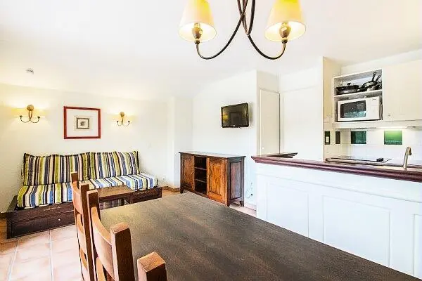 Les appartements du domaine du Golf de Pinsolle - maeva Home