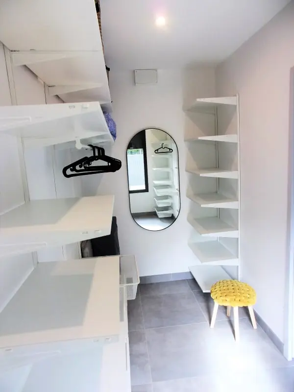 Maison Contemporaine Spacieuse Avec Jardin