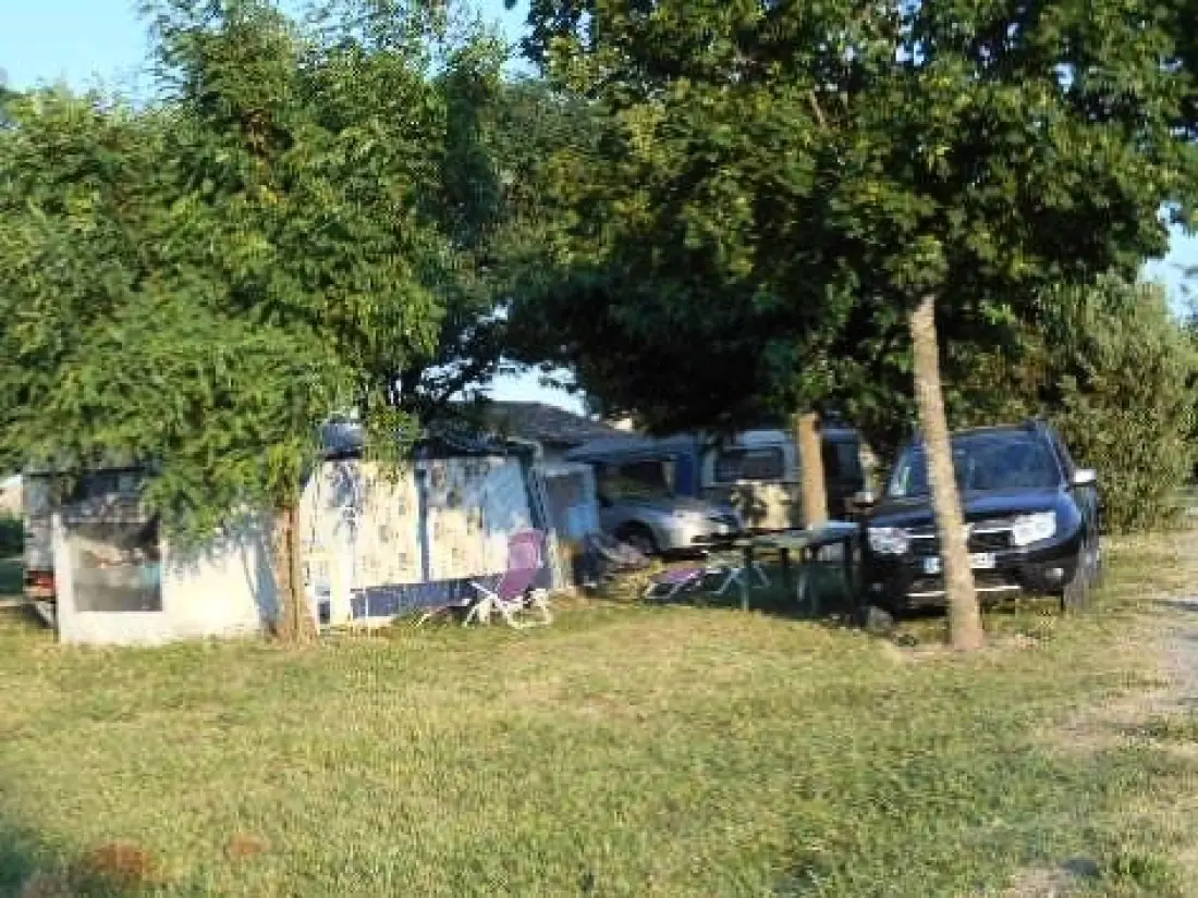 Camping Le Bardou 3 étoiles★★★