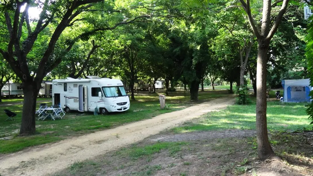Camping Tikayan Le Peyrolais 3 étoiles★★★