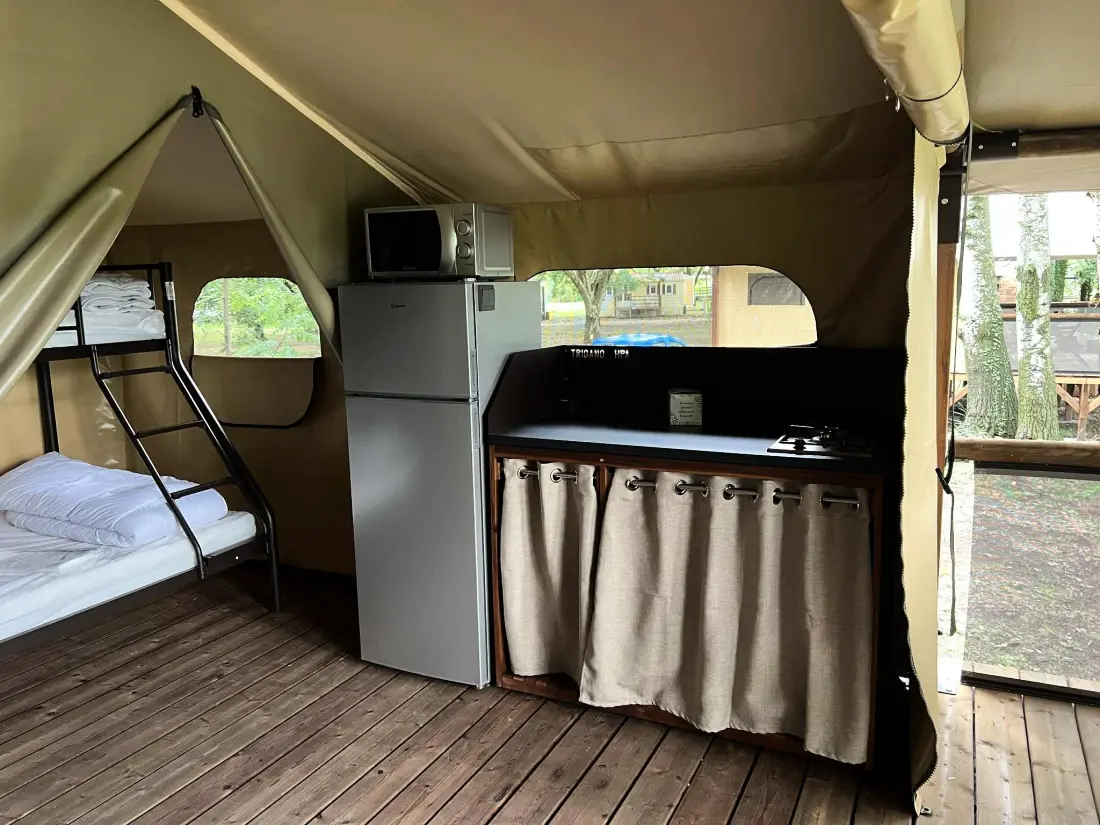Camping Tikayan Le Peyrolais 3 étoiles★★★