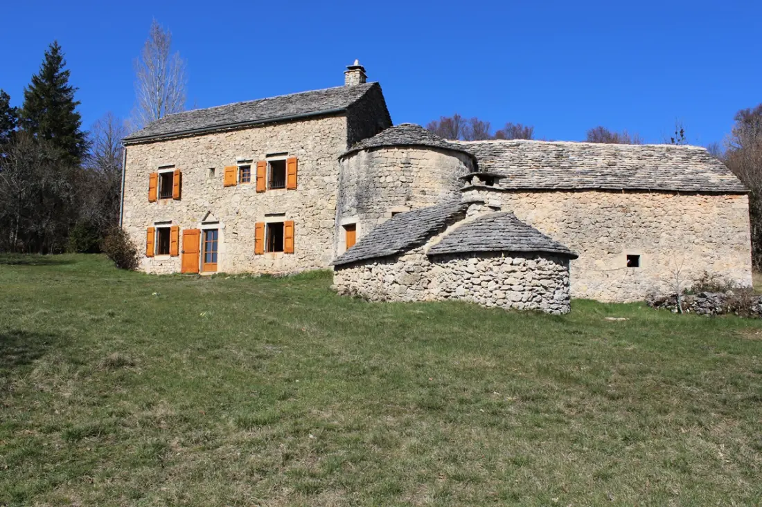 Gîte de France Gîte du pigeonnier causse méjean 2 épis