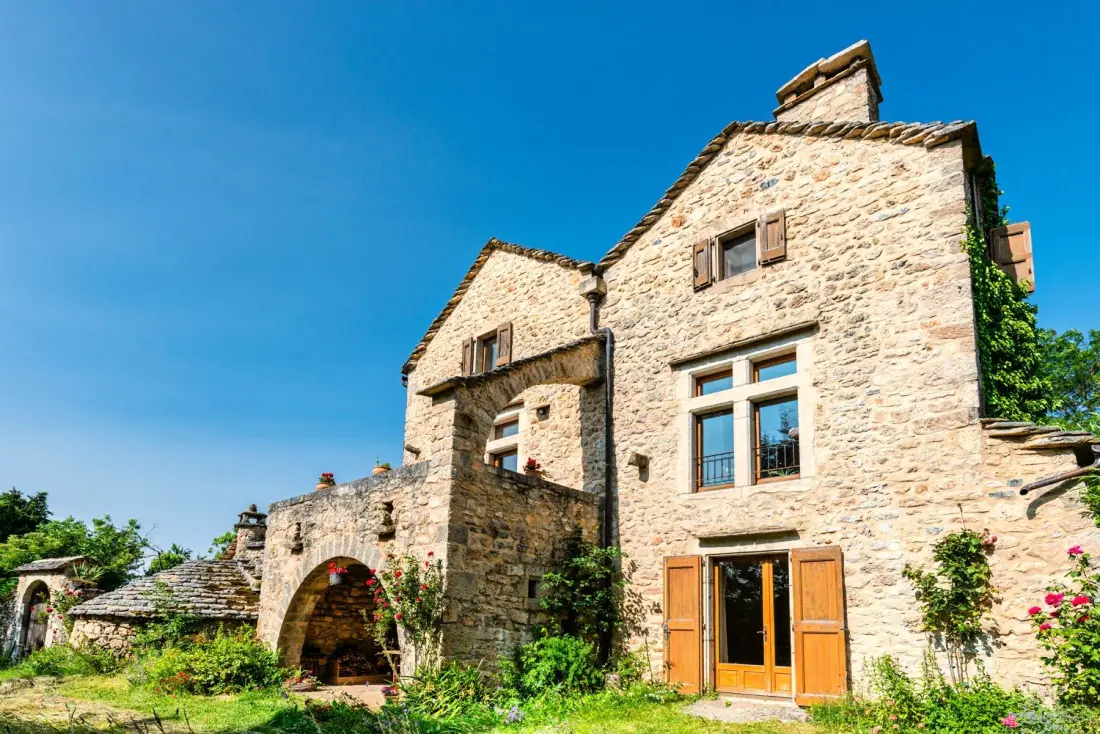 Gîte de France Gîte le peyrou 2/3 personnes à la viale 3 épis