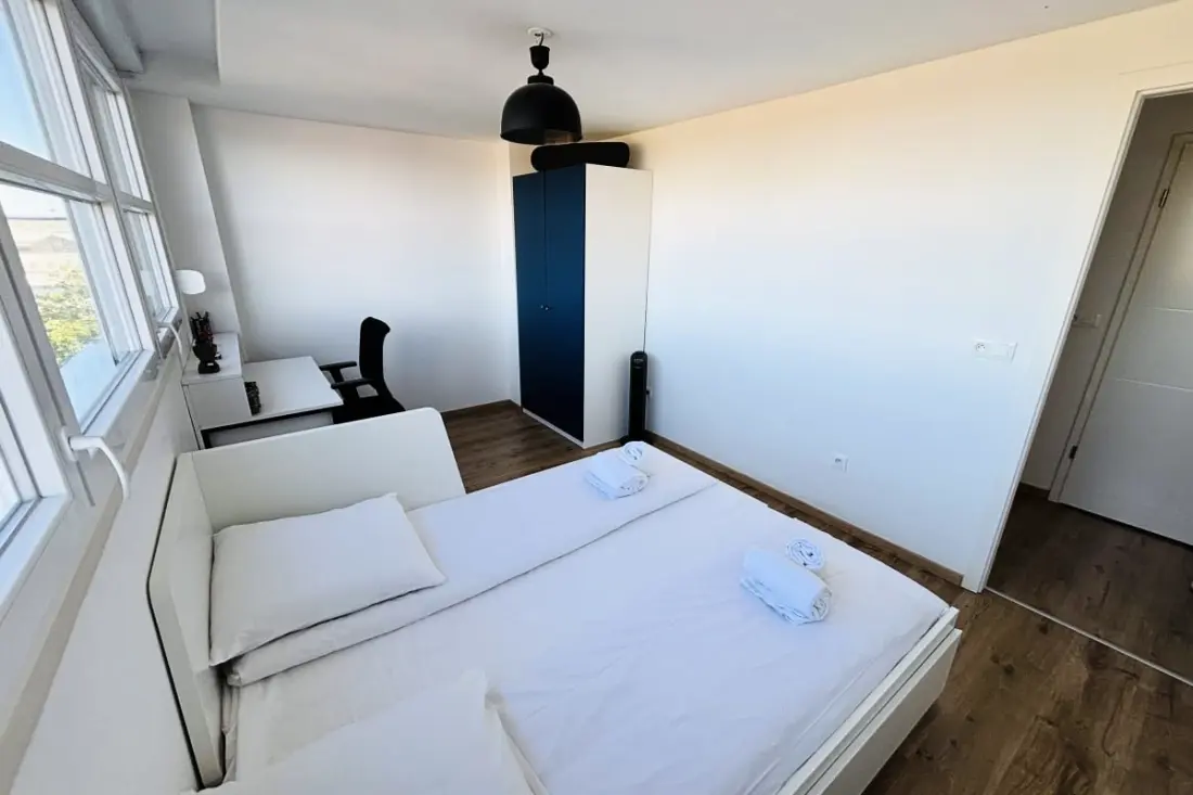 Apt Climatisé - 3 Chambres - Terrasse