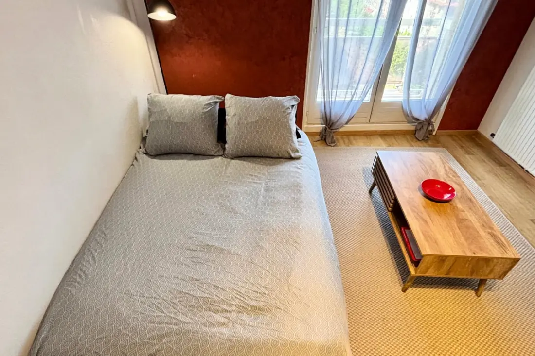 Appartement Au 8ème étage Avec 2 Balcons