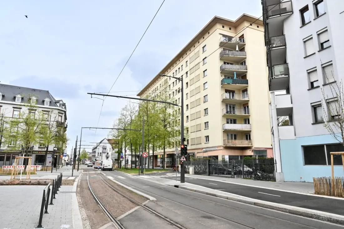 Les Romains – Strasbourg, T4 Neuf - Terrasse - Ascensepetit Parking Inclus