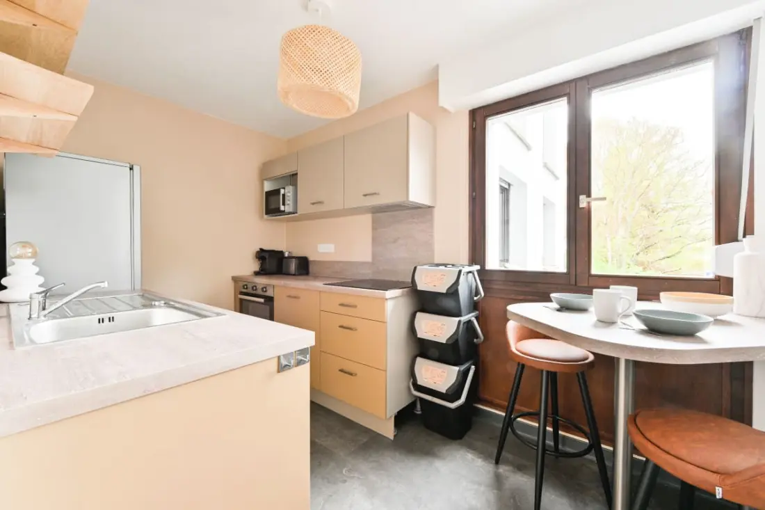 Les Romains – Strasbourg, T4 Neuf - Terrasse - Ascensepetit Parking Inclus