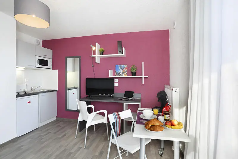 Néméa Apaprt'Hôtel Elypséo Strasbourg3 étoiles★★★