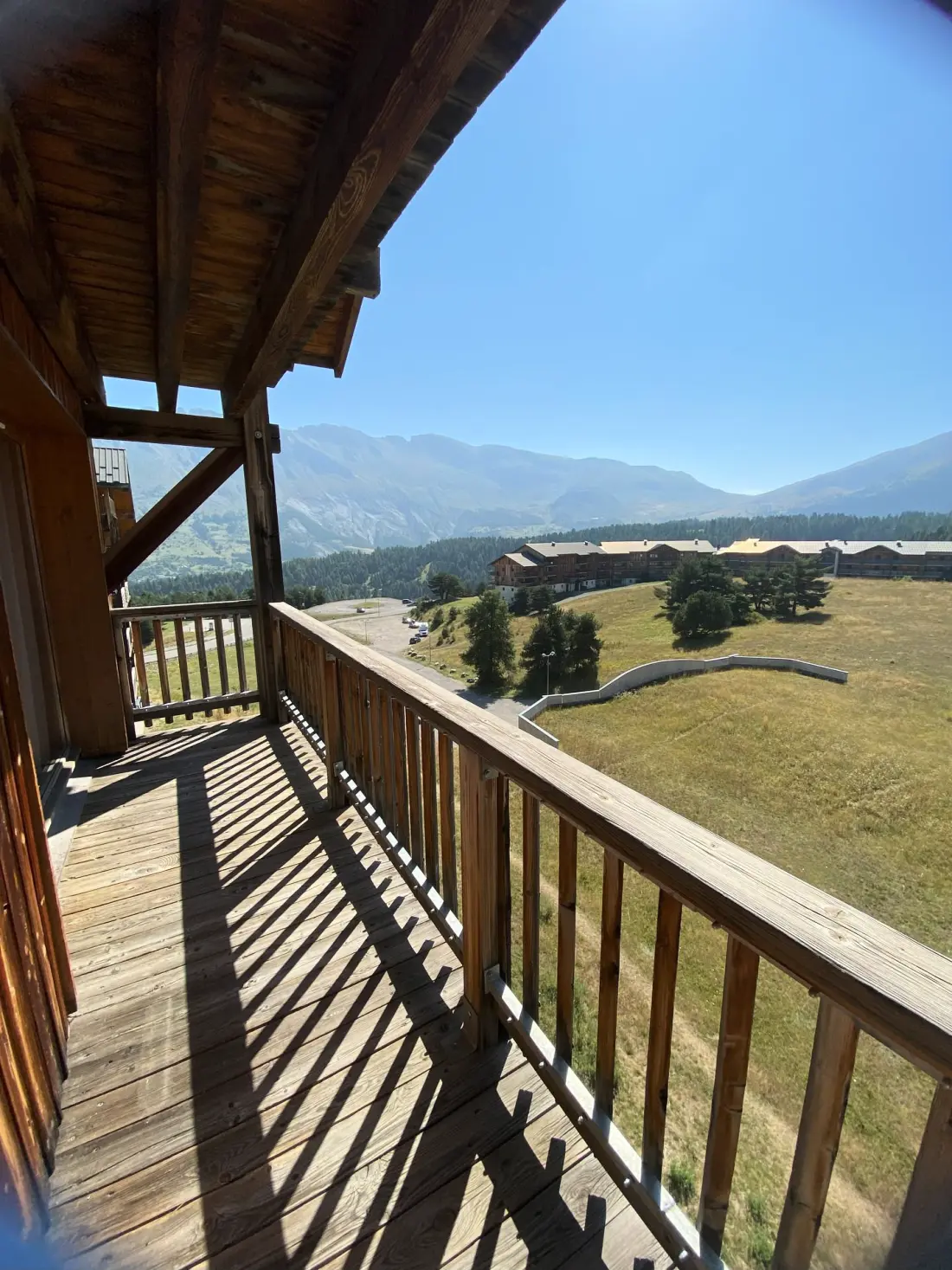 Les Chalets De Superd Dauphinelle