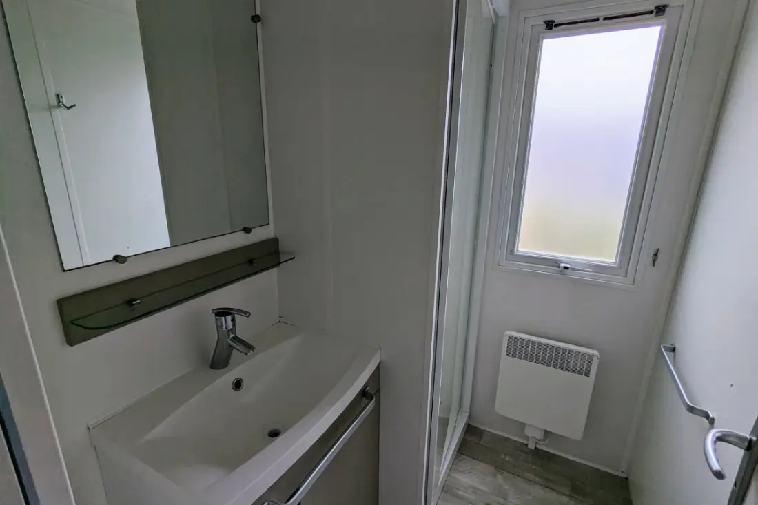 Chalet Neuf Avec Terrasse Sur Beau Camping 4 étoiles★★★★