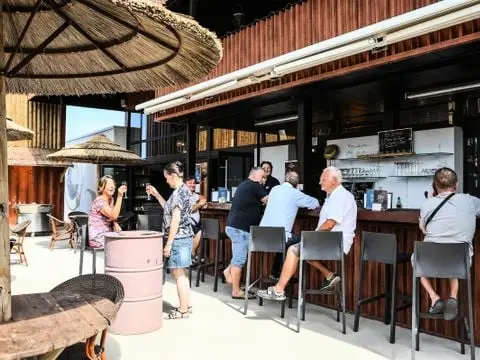 Camping Les Dinosaures 4 étoiles★★★★