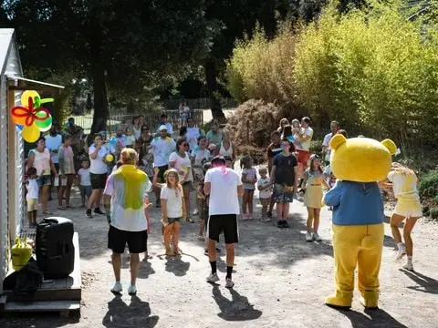 Camping Les Dinosaures 4 étoiles★★★★