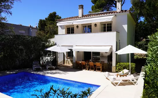 Maison de Vacances Tamariu 4