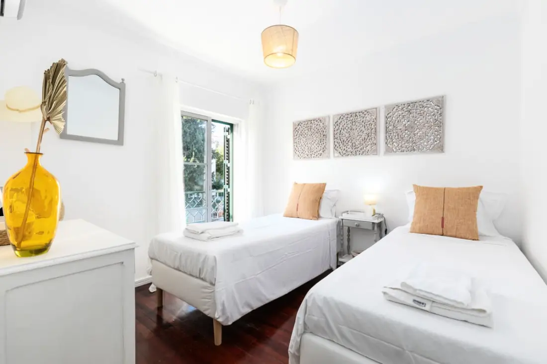 Casa Verde - Traditional Townhouse