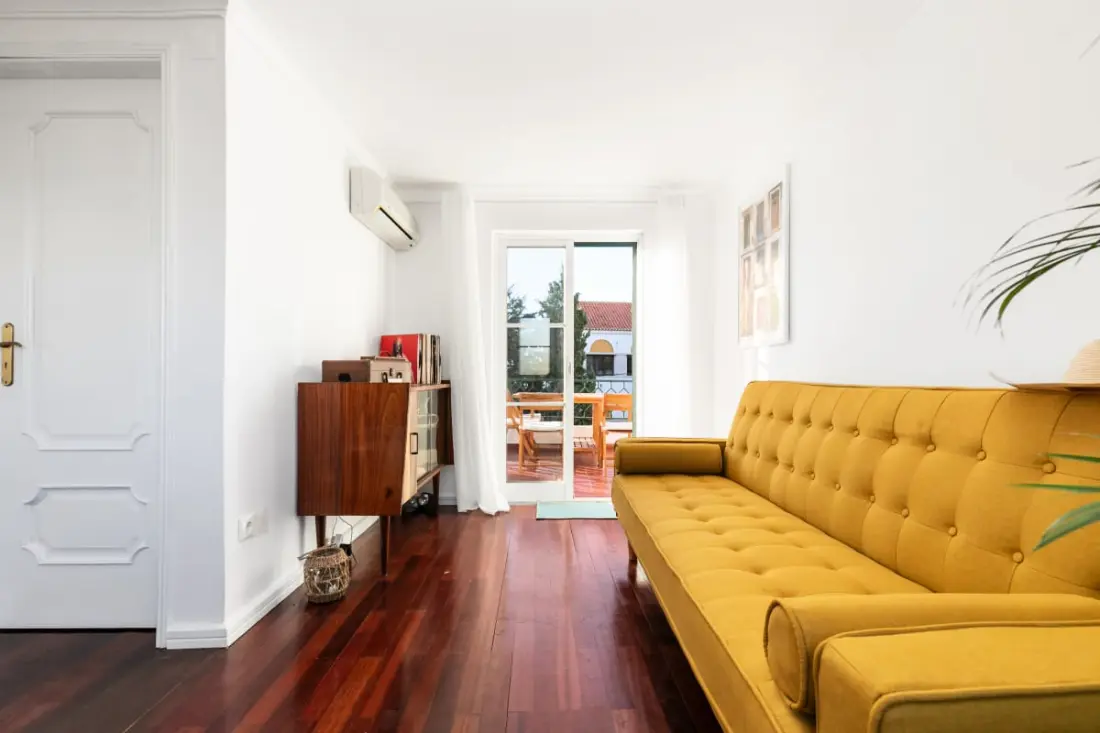 Casa Verde - Traditional Townhouse