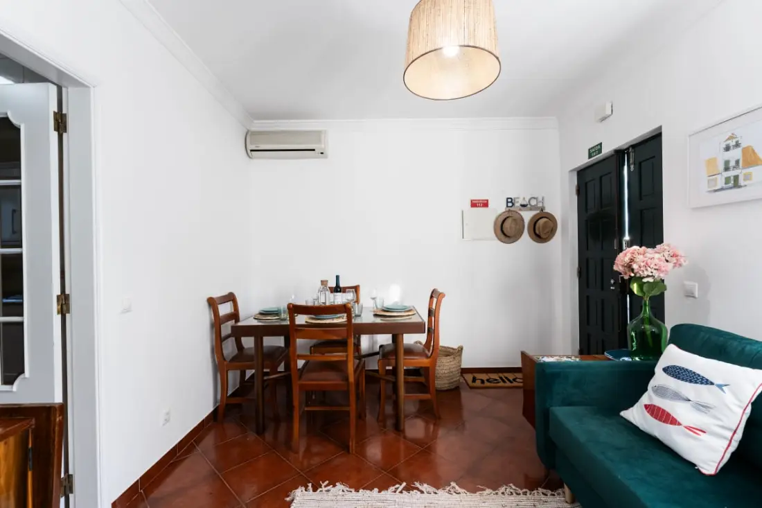 Casa Verde - Traditional Townhouse